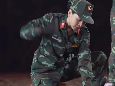 Hoà Minzy, Độ Mixi và dàn sao "xanh mặt" với 1 hành động 3 giây của Chi Pu ở Sao Nhập Ngũ!