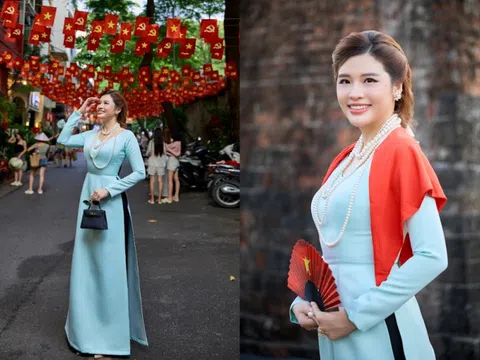 Hoa hậu Phan Hoàng Thu khoe dáng với áo dài trên phố Hà Nội, tiết lộ truyền thống đáng tự hào của gia đình
