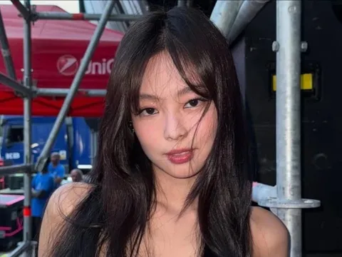 Sự giàu có của Jennie (BlackPink)