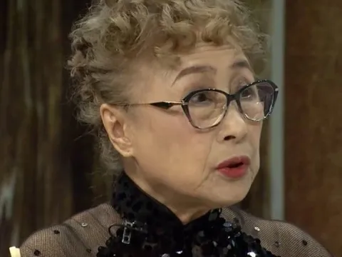NSƯT Kim Tiến: 'Tôi bị chê nói hổn hển như hết hơi'