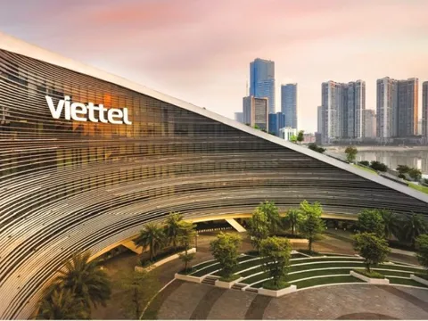 Viettel dồn dập đón tin vui, riêng Viettel Telecom đặt mục tiêu chưa từng có: Cổ phiếu họ Viettel trên sàn nổi sóng, tăng kịch trần hàng loạt