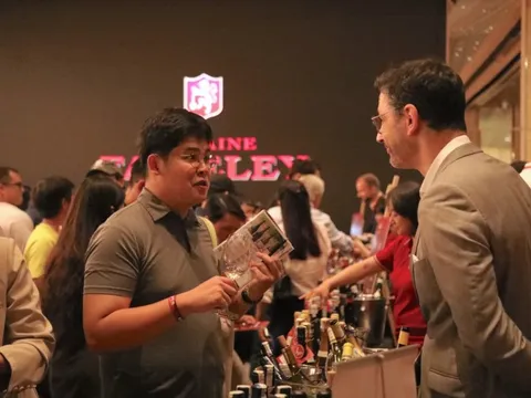 “Du ngoạn thế giới” qua lễ hội độc đáo ở 3 thành phố của Việt Nam