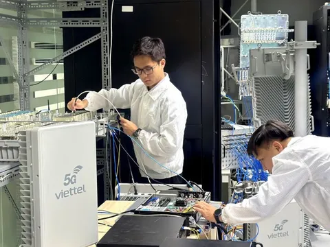 Lần đầu thiết bị viễn thông do Việt Nam sản xuất chinh phục "tiêu chuẩn vàng" toàn cầu