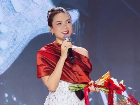 Mỹ Tâm liên tục chuyển khoản 1,1 tỷ đồng