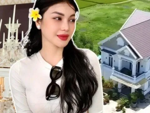 Nữ ca sĩ 30 tuổi rao bán biệt thự 2200m2, hạ giá hẳn 30 tỷ