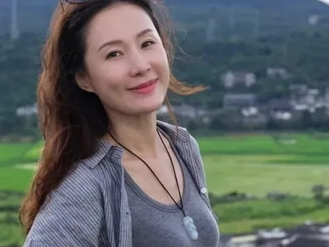 Tôi từng nghĩ tiêu cho bản thân là lãng phí – đến tuổi 45 mới hiểu, tiếc nhất là đã không làm sớm hơn