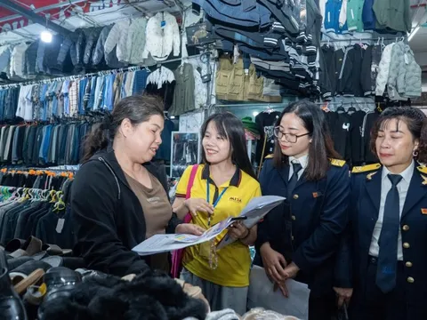 Đề xuất nâng ngưỡng miễn thuế cho hộ kinh doanh lên 500 triệu đồng/năm