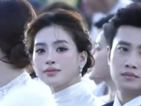 Đẹp đôi nhất lúc này: Mỹ nhân nghìn năm có một và tổng tài Quốc Trường xuất sắc hơn cổ tích