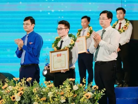 Sợi dây gắn kết đặc biệt giữa những kỹ sư trẻ và văn hóa làm việc tại Viettel Solutions