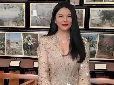 MC giàu nhất showbiz sở hữu khối tài sản 188 nghìn tỷ đồng và hơn 70 căn nhà: Cho con học trường hoàng gia, tặng Rolls-Royce từ năm 15 tuổi