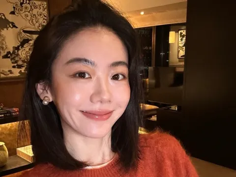 Vì sao nói bước vào tuổi 40 là lúc nổi loạn tuổi trung niên?