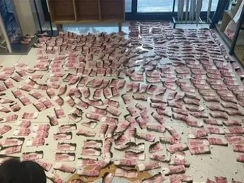 Hơn 1,4 tỷ đồng tiết kiệm của 2 cụ già bị cháy, ngân hàng giải cứu suốt 15 ngày