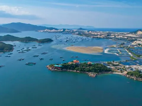 Thông tin xây cầu vượt biển qua vịnh Vân Phong là sai