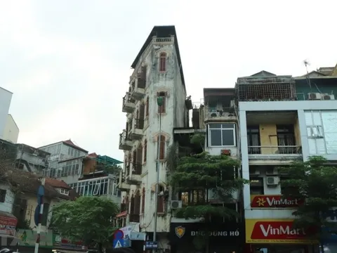 Hà Nội xử lý dứt điểm nhà siêu mỏng, siêu méo tồn tại do giải phóng mặt bằng