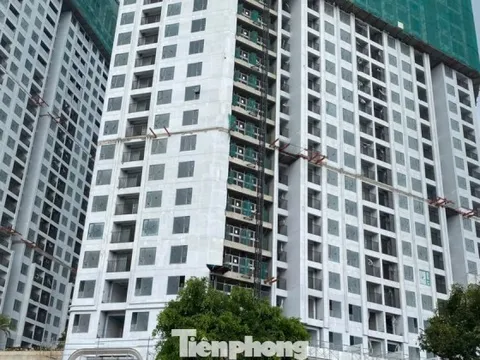 Doanh nghiệp ngoài ngành lấn sân làm bất động sản