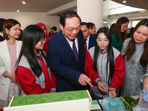 Lan toả thông điệp "trường học không rác thải nhựa"