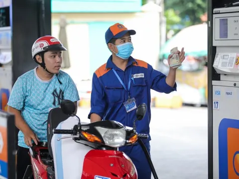 Bộ Tài chính đề xuất giảm thuế nhập khẩu xăng dầu, giúp doanh nghiệp chủ động nguồn hàng