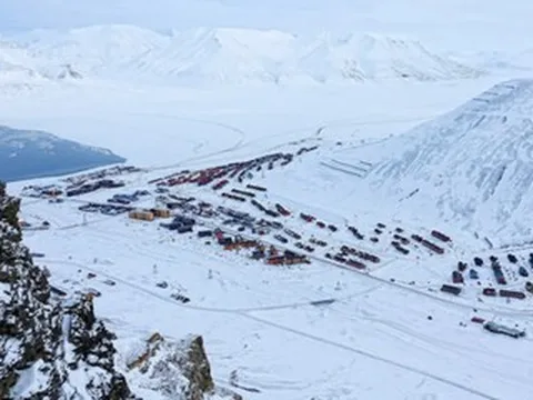 Bí ẩn thị trấn ‘cấm cái chết’: Người hấp hối phải rời đi cách 2.000km