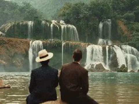 Danh tính 2 khách Tây rủ nhau đến Việt Nam, quay cảnh ở Cao Bằng đẹp như phim điện ảnh