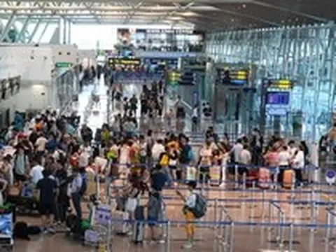 Từ 10.4, khách Việt chính thức được đi lối riêng khi đến sân bay Đà Nẵng