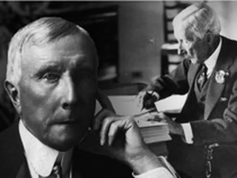 Không phải CHĂM CHỈ, tỷ phú Rockefeller chỉ thẳng 3 TỪ quyết định giàu - nghèo: Nhiều người hiểu nhưng vẫn chưa làm đúng