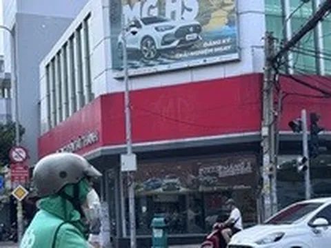 Đi một chuyến xe công nghệ, người dùng phải trả bao nhiêu loại phí?