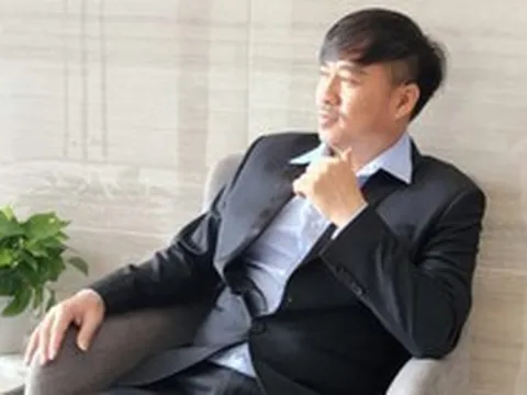 Ca sĩ Việt bị cưỡng chế bàn giao nhà là ai?