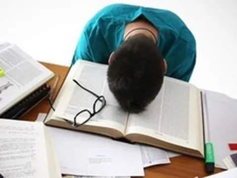 5 năm không thể tốt nghiệp đại học, nam sinh đi khám phát hiện mắc bệnh tâm thần