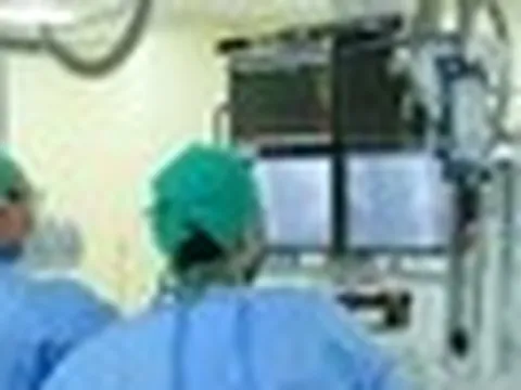 Rượu bia và hiểm họa nhồi máu cơ tim ở người trẻ