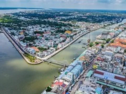 Đại gia năng lượng Mai Văn Huế muốn làm loạt dự án khu công nghiệp, cảng biển, đô thị 84.000 tỷ tại Vĩnh Long