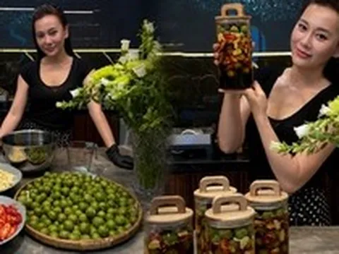 Phương Oanh tự tay làm sấu ngâm mắm ớt cực nịnh mắt, vừa khoe đã được hội chị em "cầm tay chỉ việc"