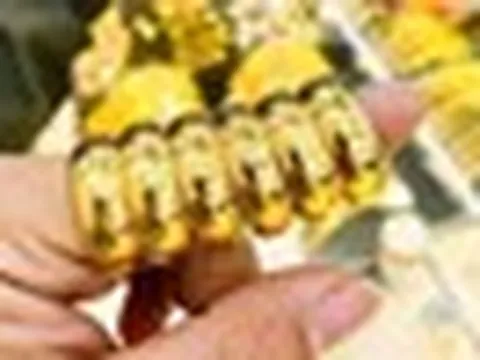 Giá vàng Việt Nam vượt vàng thế giới 19 triệu đồng/lượng, tuần tới có dự báo bất ngờ
