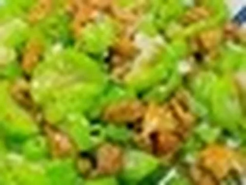 Cặp vợ chồng ngộ độc nguy kịch sau bữa tối, bác sĩ thở dài: Mướp, bầu, bí có 1 dấu hiệu ăn vào ngang "thuốc độc"