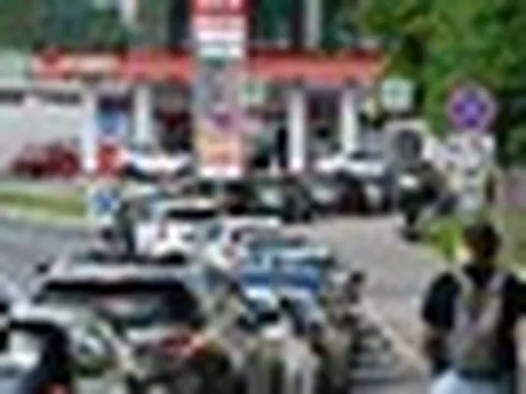 Sợ Moscow không còn xăng để bán, nước láng giềng của Nga phải đi 'đánh tiếng' với loạt quốc gia châu Á