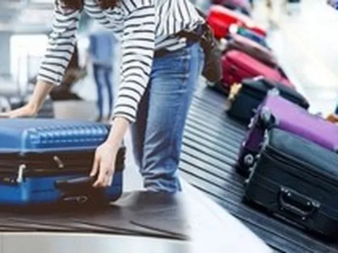 Tưởng hành lý còn dư cân, nhiều hành khách bất ngờ mất thêm 600.000 đồng ngay tại cửa lên máy bay